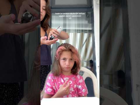 Bade wakes up very happy in the mornings 🙂 #schoolhair #hairstyle