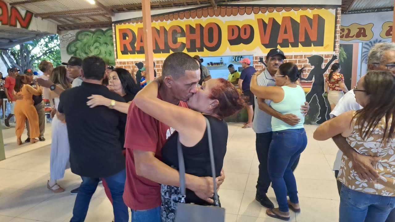 ✅️ FORRÓ ANIMADO É ASSIM TODOS OS DOMINGOS NO RANCHO DO VAN EM ARAPIRACA ALAGOAS