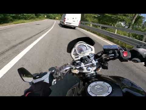 Honda Hornet 600-Huta Slavia