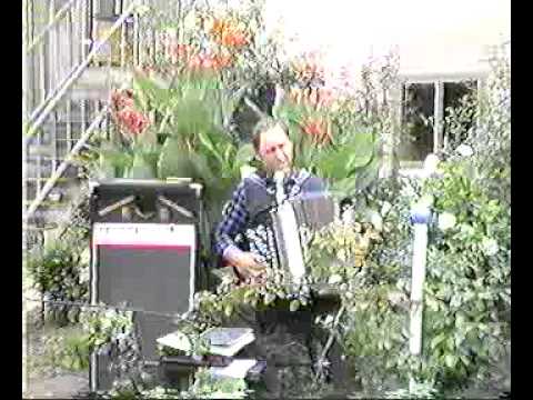 Michal D'armotsky Chodim bludim, Visoko mesiacik