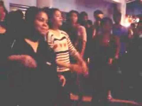 GENJI BUSKERS FT SOUTH AFRICAN DANCER-MARIA MARIA SANTANA COVER