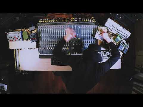 Vale feat. Awa Fall - Free Your Dub | Studio Vibes | Reggae, Dub, UK Stepper, Steppers