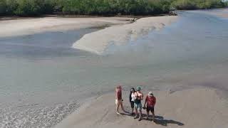 preview picture of video 'Linga Linga, Inhambane Mozambique -Funky Monkey Backpackers hostel'