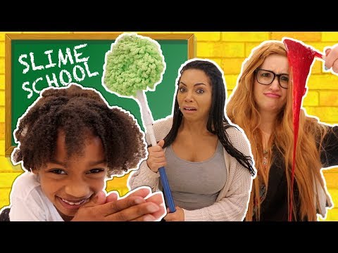 New SLime Class Teacher vs Old Slime Teacher at Slime School - New Toy School