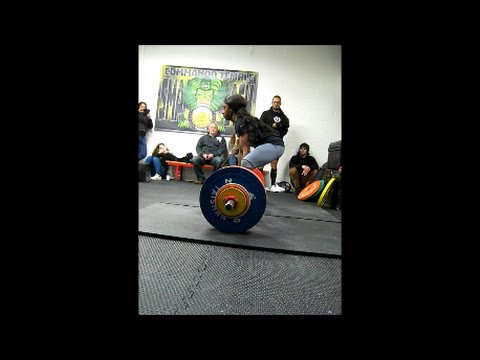 Powerlifting's Newest Sensation Raises The Bar: Joy Munks Nnamani