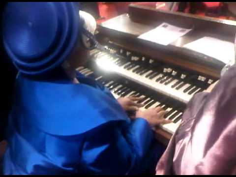 Twinkie Clark praise break at the  holy convocation