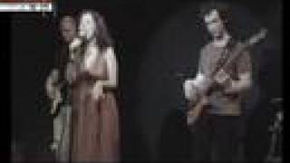 Couple Coffee e o CD "Young and Lovely"