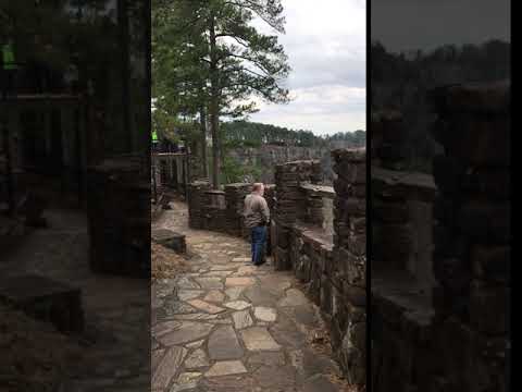 Trail to the waterfall view