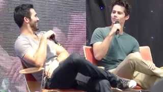 Alpha Con 2014.Tyler Hoechlin and Dylan O'brien panel. Part 7 video