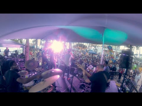 The Funky Knuckles | GroundUp Fest 2019 | Cedric Moore solo on Life Minor