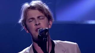 Tom Odell on Michael McIntyre's Big Show - "Silhouette"