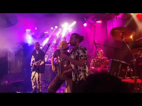 Tarante Groove Machine Feat. Malabi Tropical - Layla