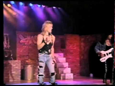 Bloodgood - Top Of The Mountain - LIVE! (@FrntlnRcrds)