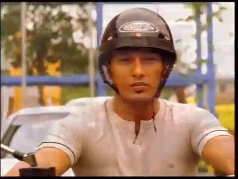 Munchee Chocolate Puff - Bike Commercial
