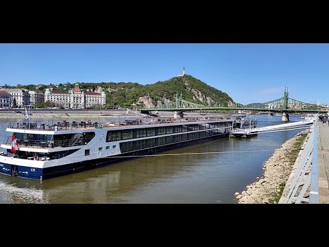 CROAZIERA PE DUNARE - BUDAPESTA/ DANUBE CRUISE IN BUDAPEST