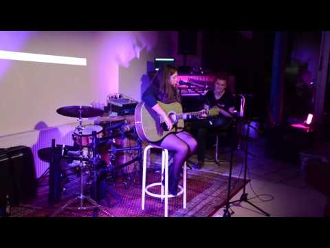 Nina Drescher bei der sofaa Session