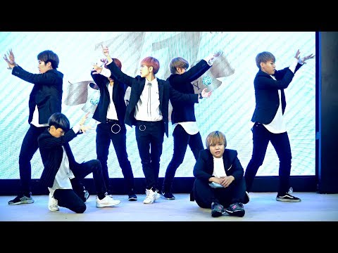 170804『4K』"BangEarn" cover "BTS"(Butterfly+FIRE) @ CentralPlaza Lardprao 【SHOW】