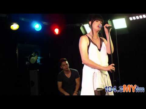 Ginny Blackmore "Bones" Live Acoustic Performance