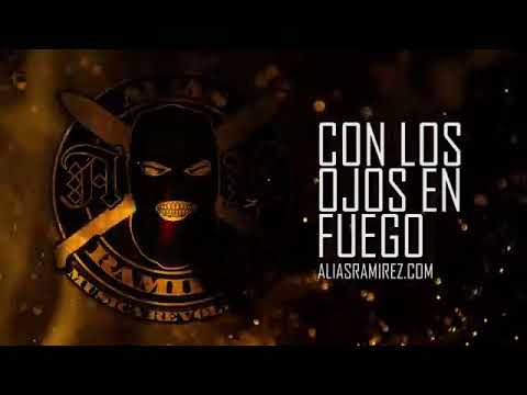 Con los ojos en fuego