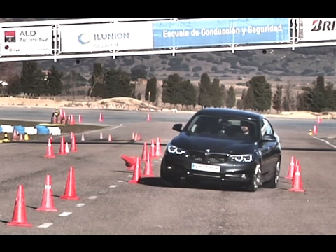 BMW 320d Gran Turismo 2016 – Maniobra de esquiva (moose test) y eslalon | km77.com