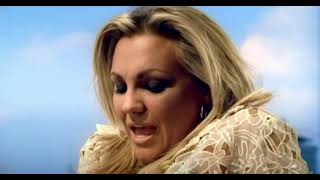 zu DESENCHANTEE jetzt Video ansehen DESENCHANTEE jetzt Video ansehen