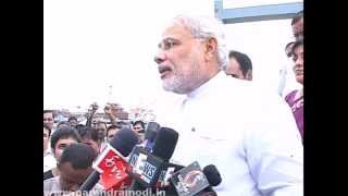 preview picture of video 'Narendra Modi opens a cable-stayed bridge in Bhavnagar'