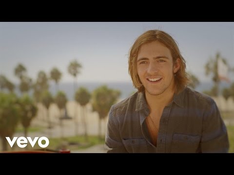 R5 - Get To Know: Rocky (VEVO LIFT)