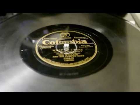 Ted Wallace and his Campus Boys v/Smith Ballew - "What Do I Care"