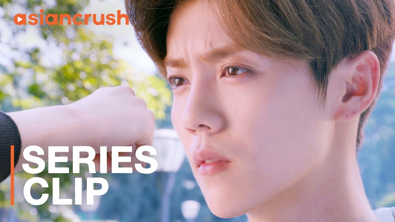 Lu Han is the only dude at an all-girls fighting academy...& the students are thirsty | Sweet Combat