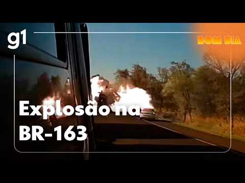 Vídeo mostra carro invadindo contramão e explosão em acidente com 4 mortos na BR-163