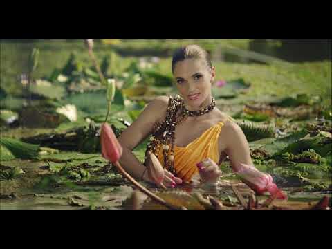 Mariana Seoane - Ya No Cabes En Mi Vida ((Video Oficial))