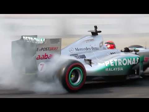 Thumbnail for Mick rijdt Michaels Mercedes F1-auto de Goodwood Hill op by Mercedes MGP W02