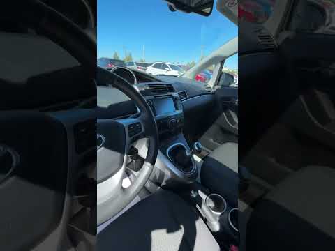 фото toyota verso i рестайлинг 0