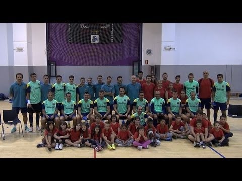 FC Barcelona - Els nens del Comú, amb el Barça Alusport
