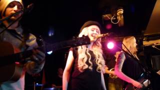 Janet Devlin - Pick Me Up (HD) - The Troubadour - 13.05.13