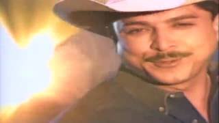 Ella Es Así Lyrics English Translation