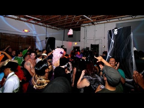 Doc Martin Closing - Sublevel Spooktacular Oct 26th 2013 LA Calif