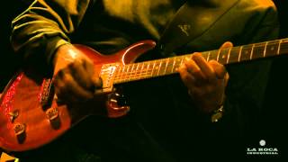 "Rock Me Baby" en Red House Studios.