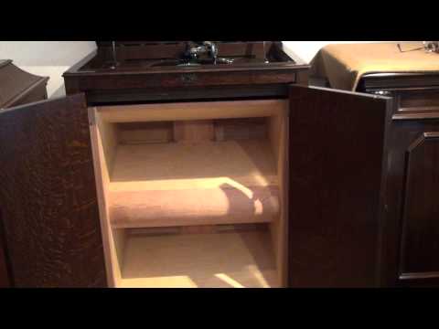 Lucienne Delyle sings "Gelsomina" on HMV #202 W gramophone (78rpm record)