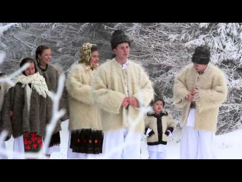 Vasile Mugur -  Noi umblam si colindam