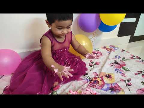 SRESHTA's Cake Smash... 🎂