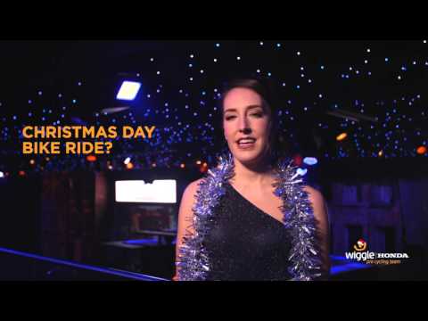 Quick Fire Christmas Questions with Dani King!