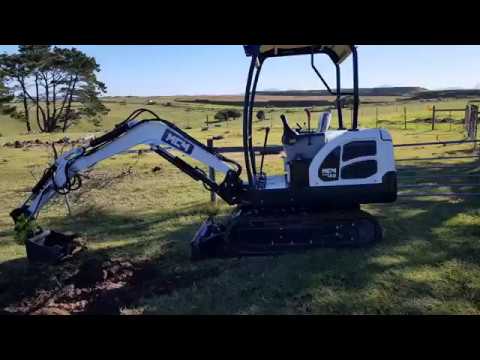 18D Excavator - Trenching