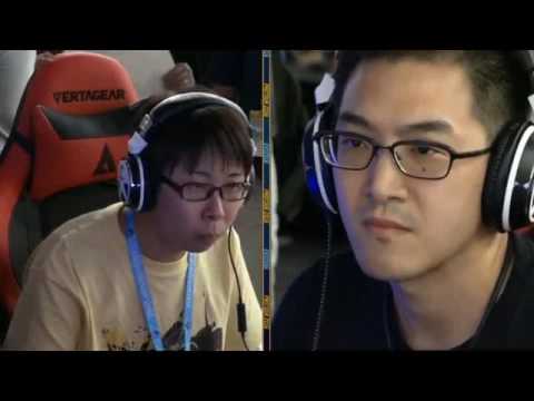 Evo 2016 - Street Fighter V (Semifinals): GO1 vs Gamerbee