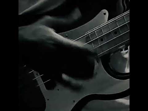 LOUIS JOHNSON - #Mistacool #bassline #bassguitar