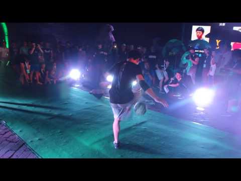 [FINAL BATTLE] Carabao Freestyle Football World Cup 2017: YO (JAPAN) vs ERLEND (NORWAY)