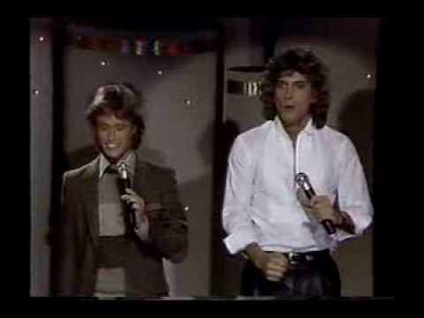 Andy Gibb & Rex Smith - It doesn't matter (Pirates of Penzance)