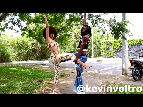 LA NUEVA VILLANA - Kevin Voltro