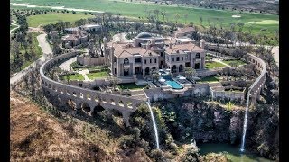 The grand Tour of Palazzo Steyn