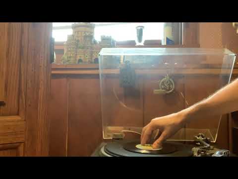 Kung Fu Fighting by Carl Douglas 20th Century Records 45 rpm